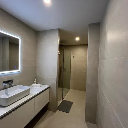 Wonderful Penthouse And Apartmán