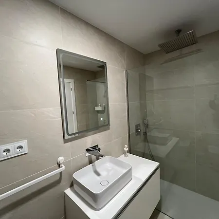 Wonderful Penthouse And Apartmán