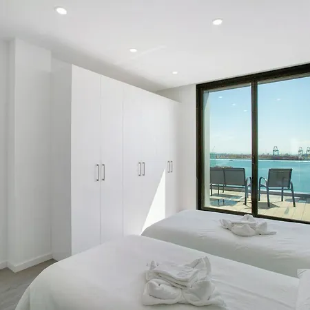 Wonderful Penthouse And Apartmán *